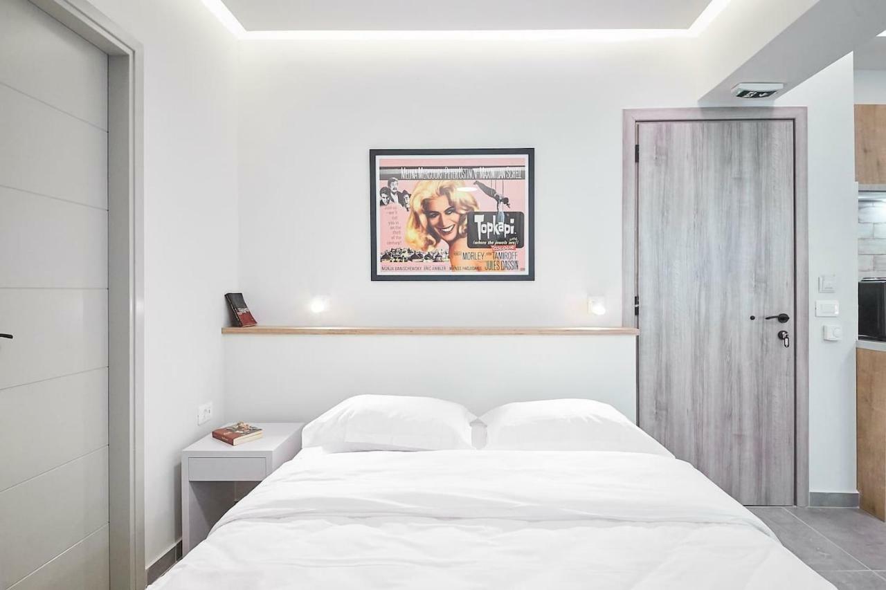 Stay In A Hip Decorated Studio Near Acropolis! Афины Экстерьер фото